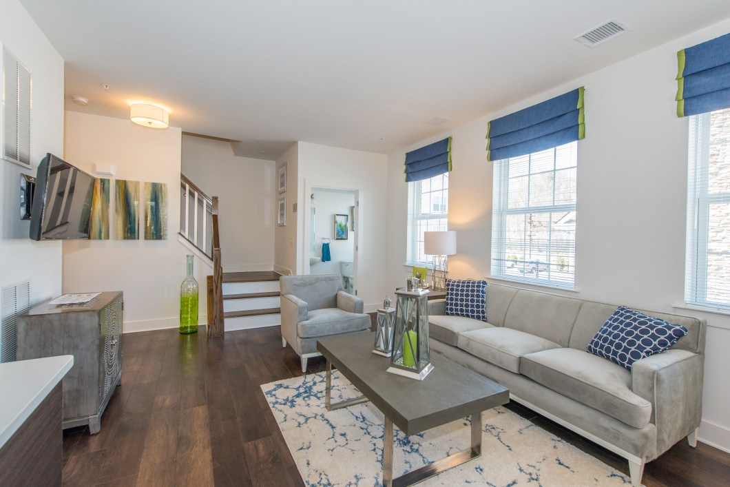 Estling Village Fern Model 1